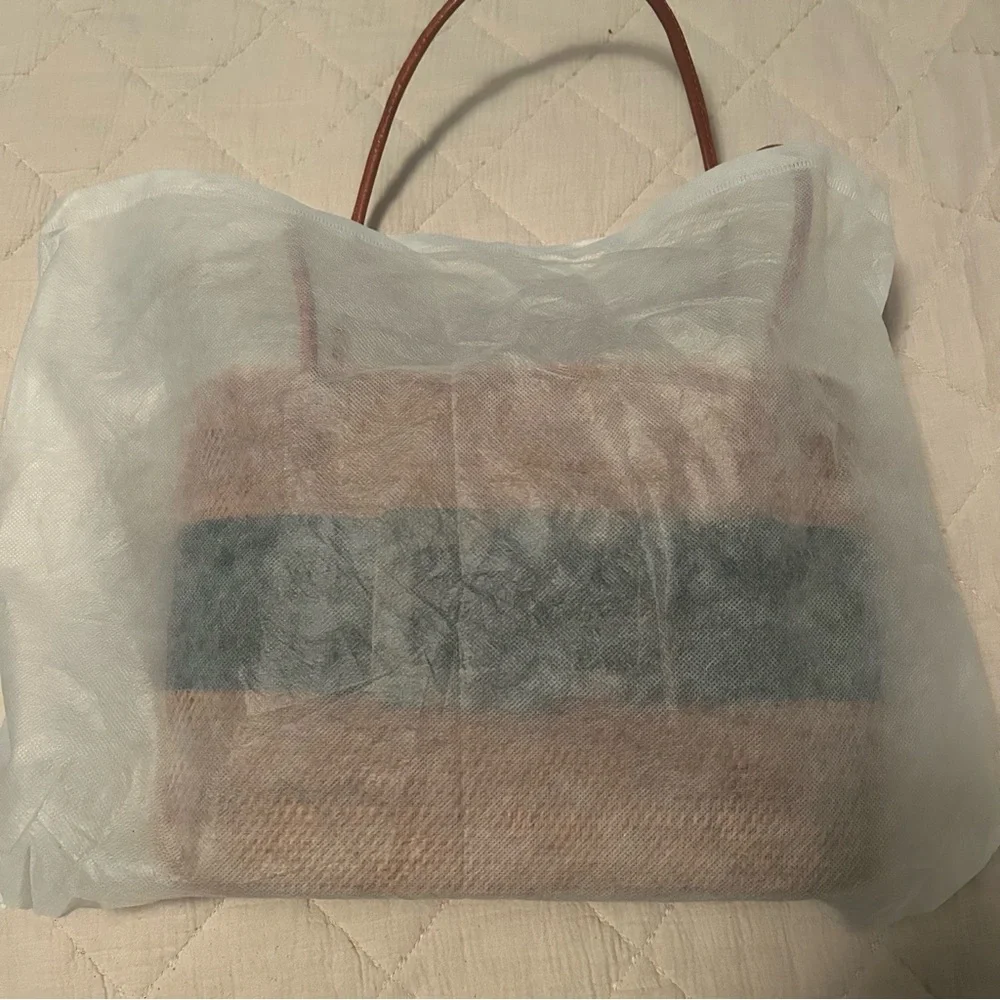 Tan and Black Woven Bosom Buddy Bag - Picture 7 of 10